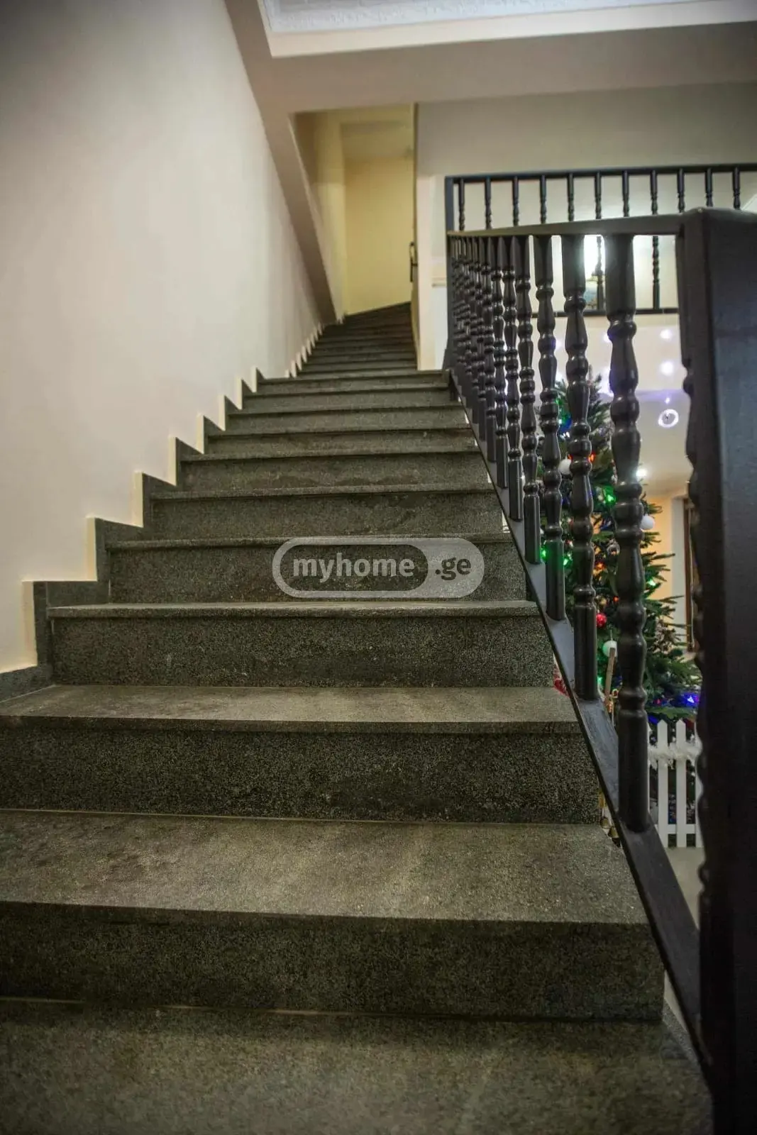 10+ Room Hotel For Rent In Avlabari view 5