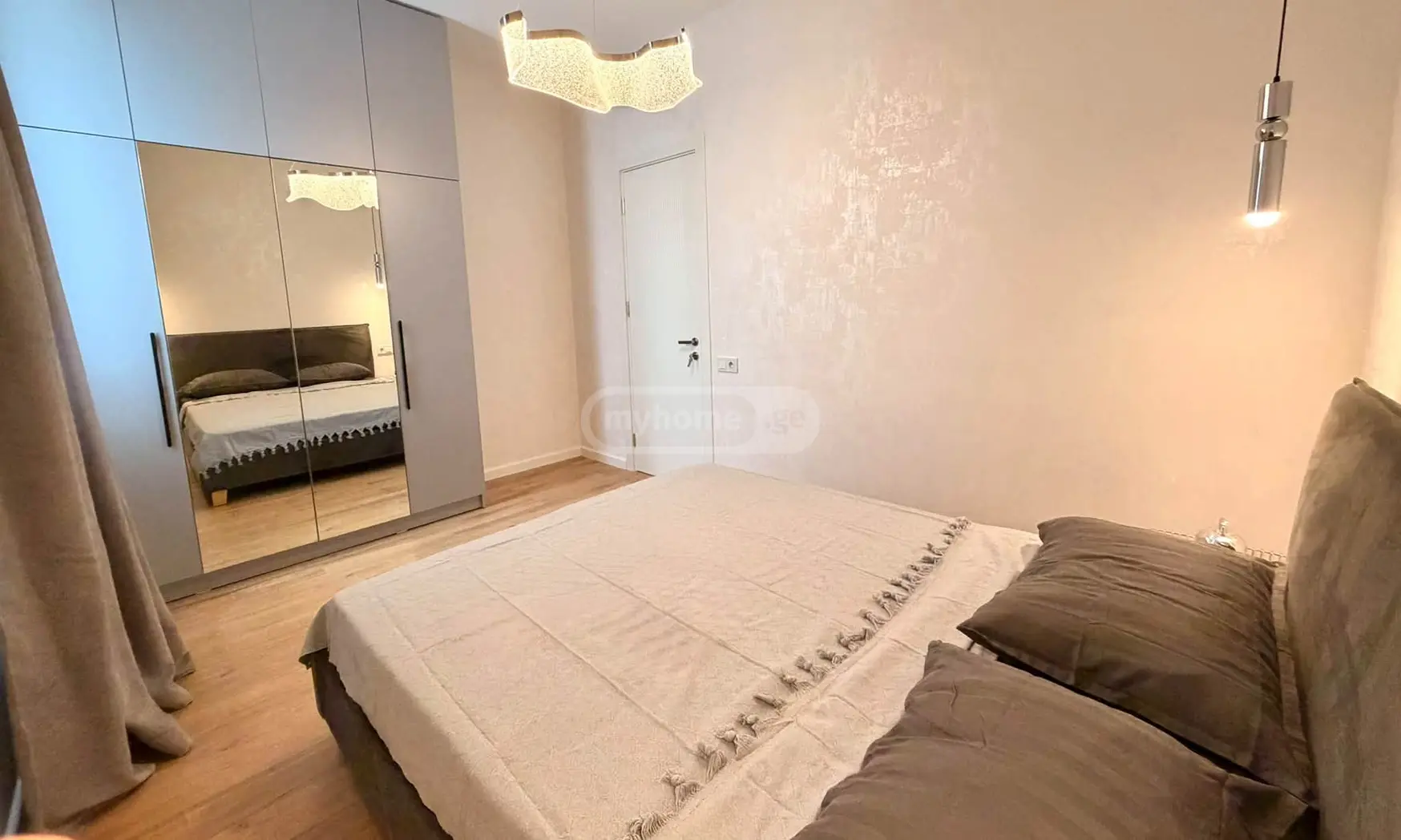 2 Room Apartment For Sale view 3
