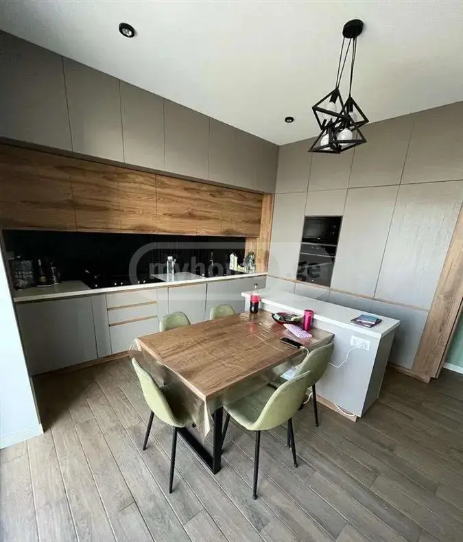 6 Room Private House For Sale view 5