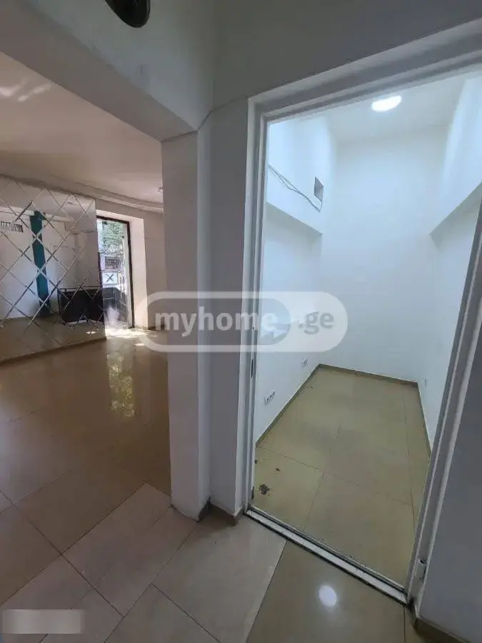 Universal Commercial Area For Rent In Didube view 6