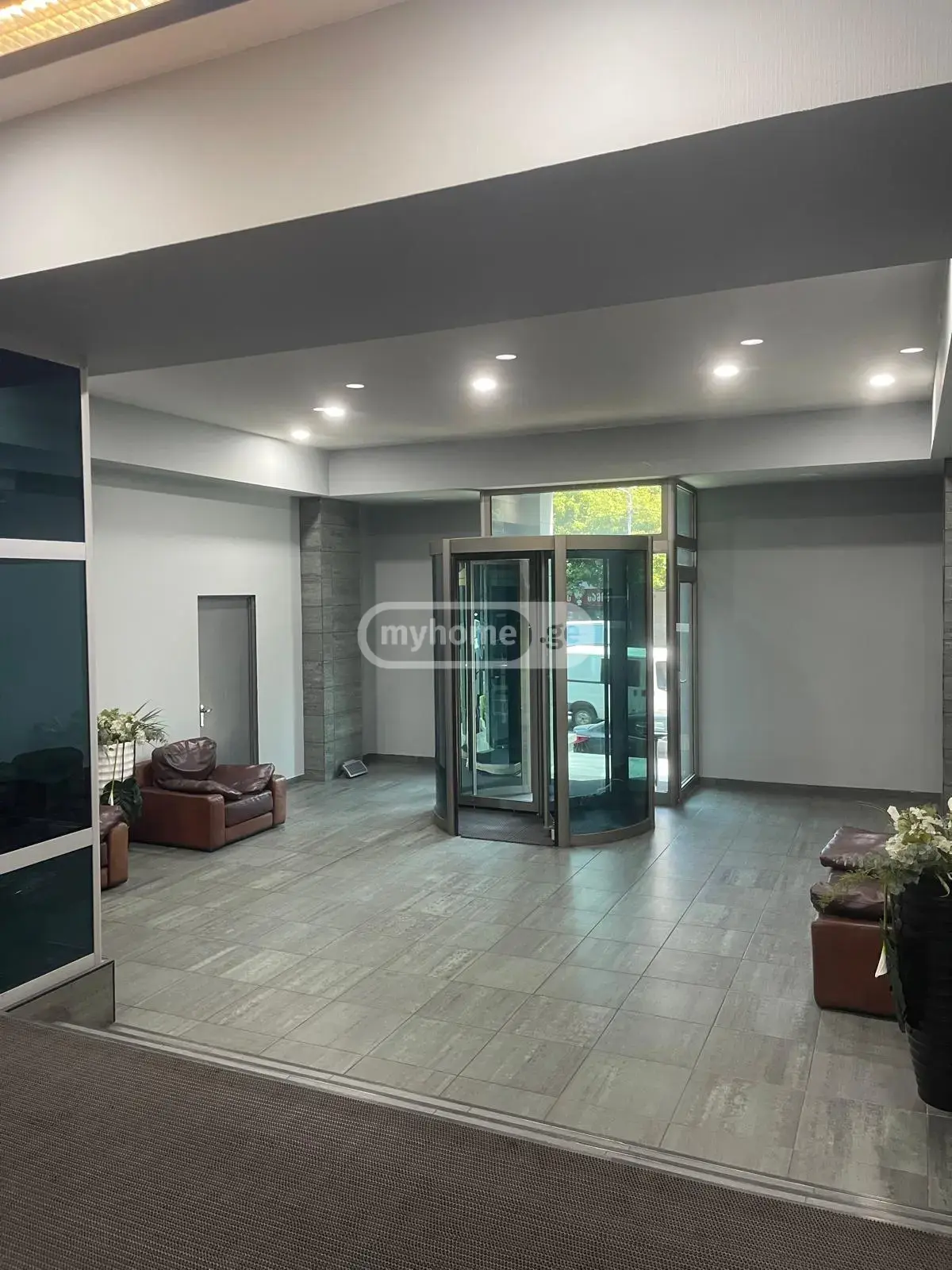 Office Commercial Area For Rent In Avlabari view 4