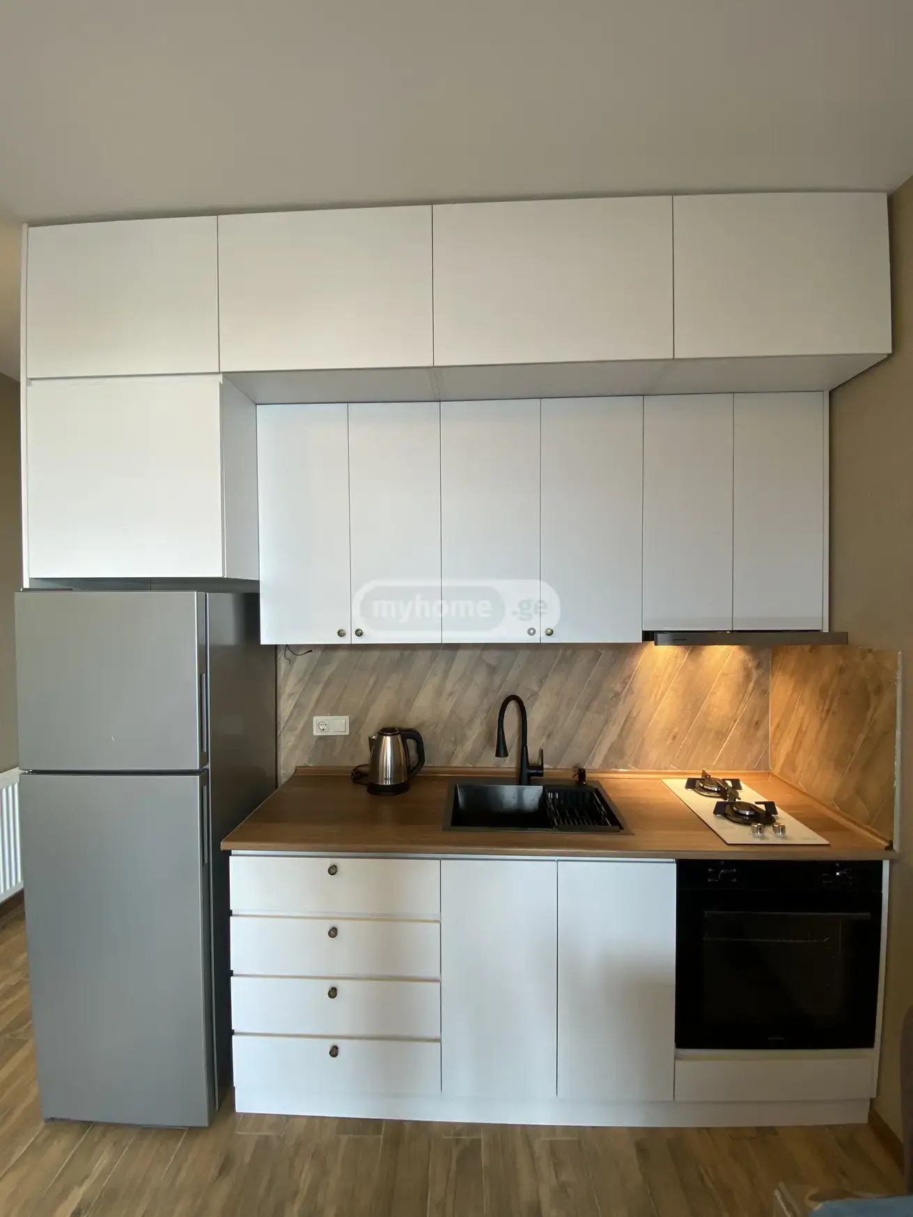 2 Room Apartment For Rent In Makhinjauri, In Batumi view 5