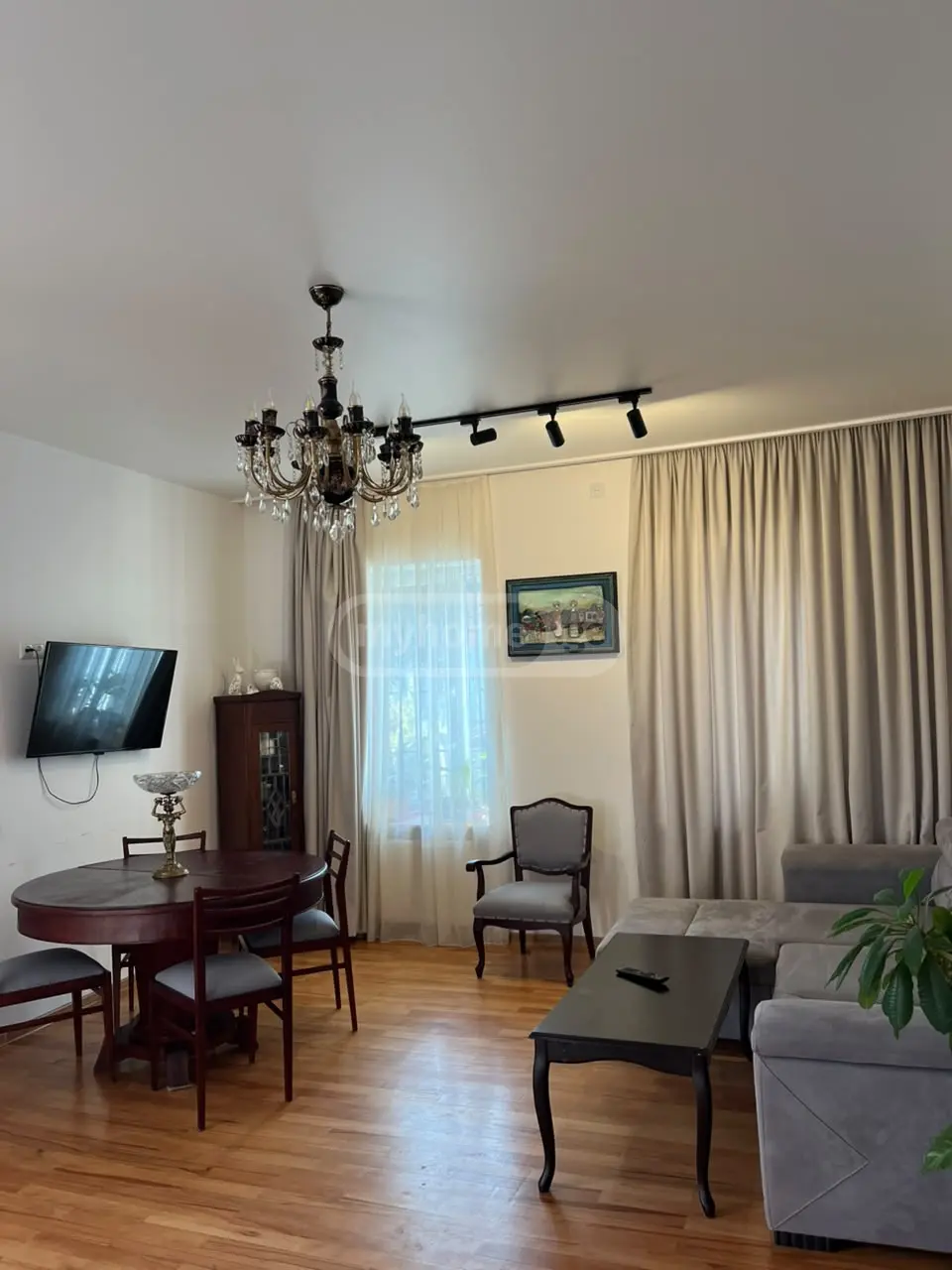 4 Room Apartment For Sale view 2