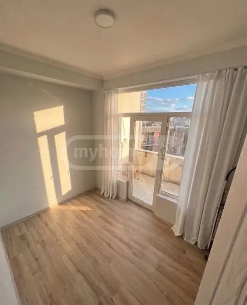 5 Room Apartment For Sale view 5