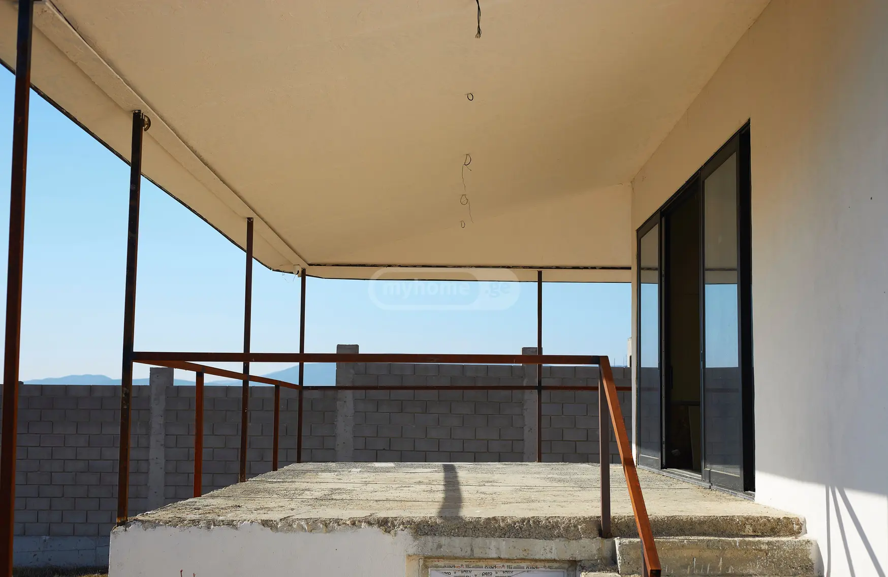 5 Room Private House For Sale view 4