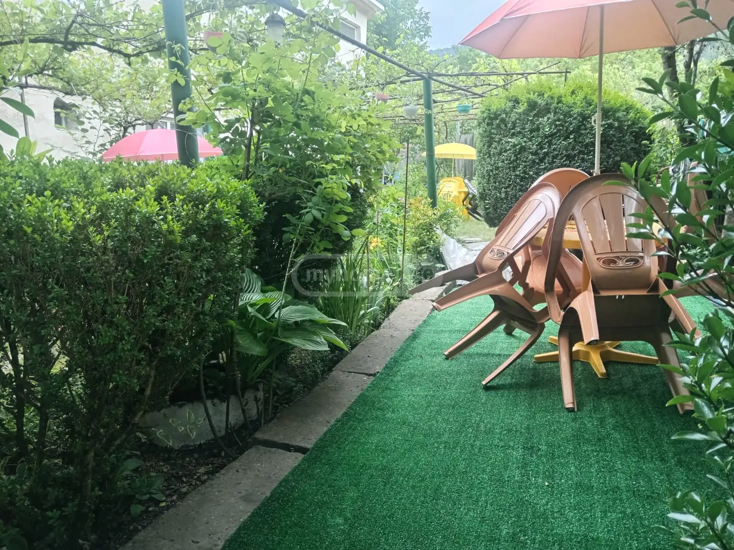 2 Room Apartment Daily Rent In Borjomi view 12