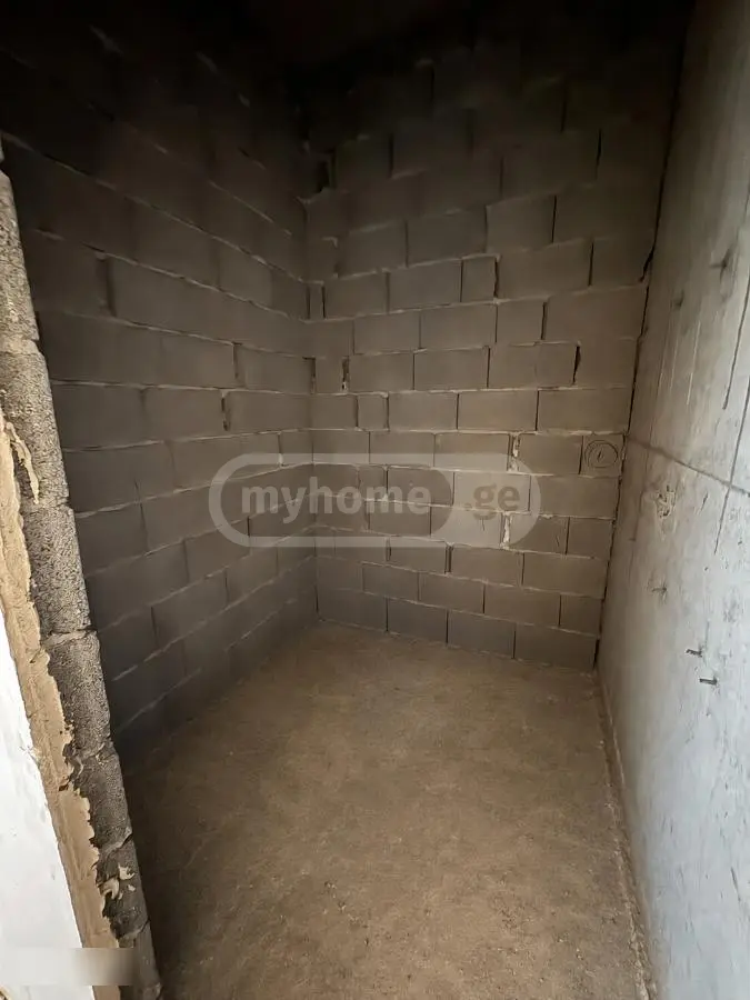 2 Room Apartment For Sale view 3