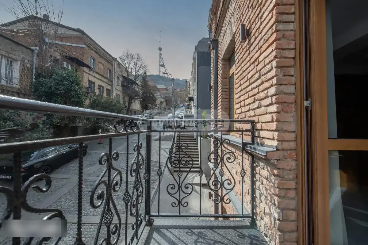 2 Room Apartment For Rent In Vera view 14