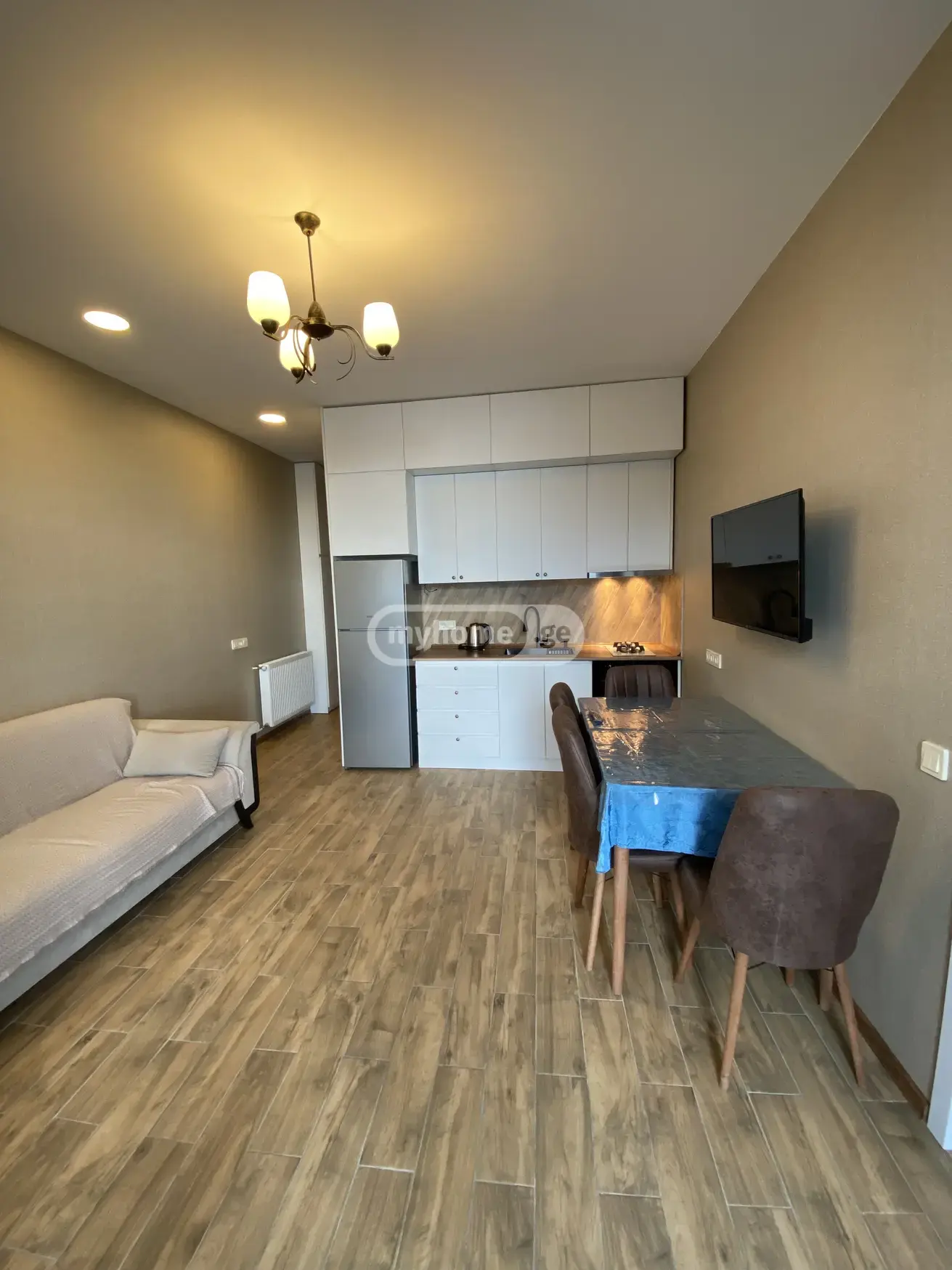 2 Room Apartment For Rent In Makhinjauri, In Batumi view 3