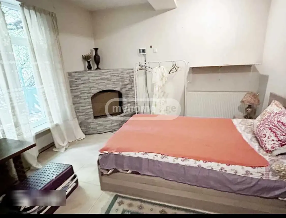 3 Room Private House For Rent In Vake view 5