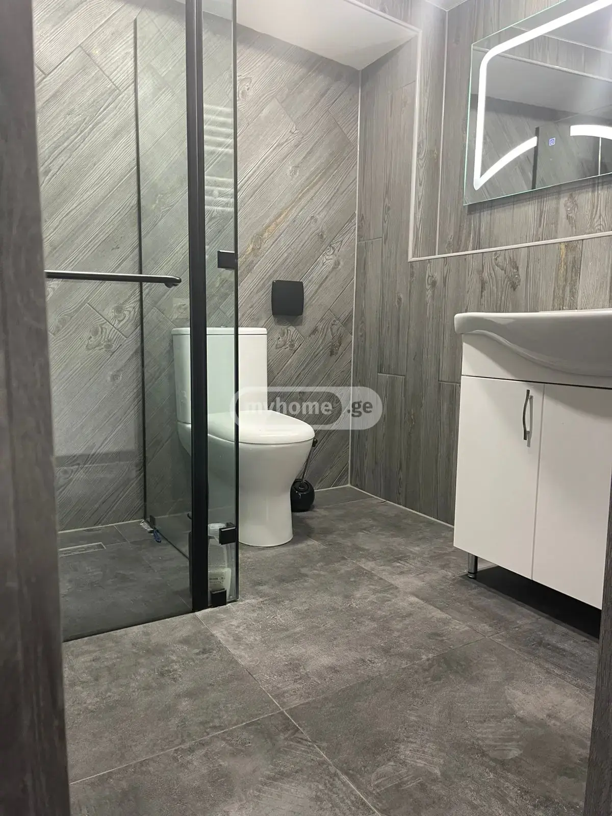 8 Room Apartment For Sale view 9