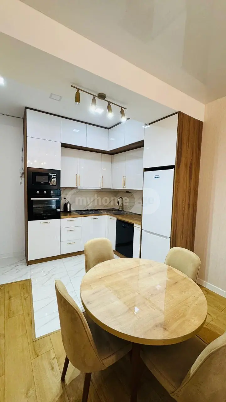 3 Room Apartment For Rent In Didube view 2