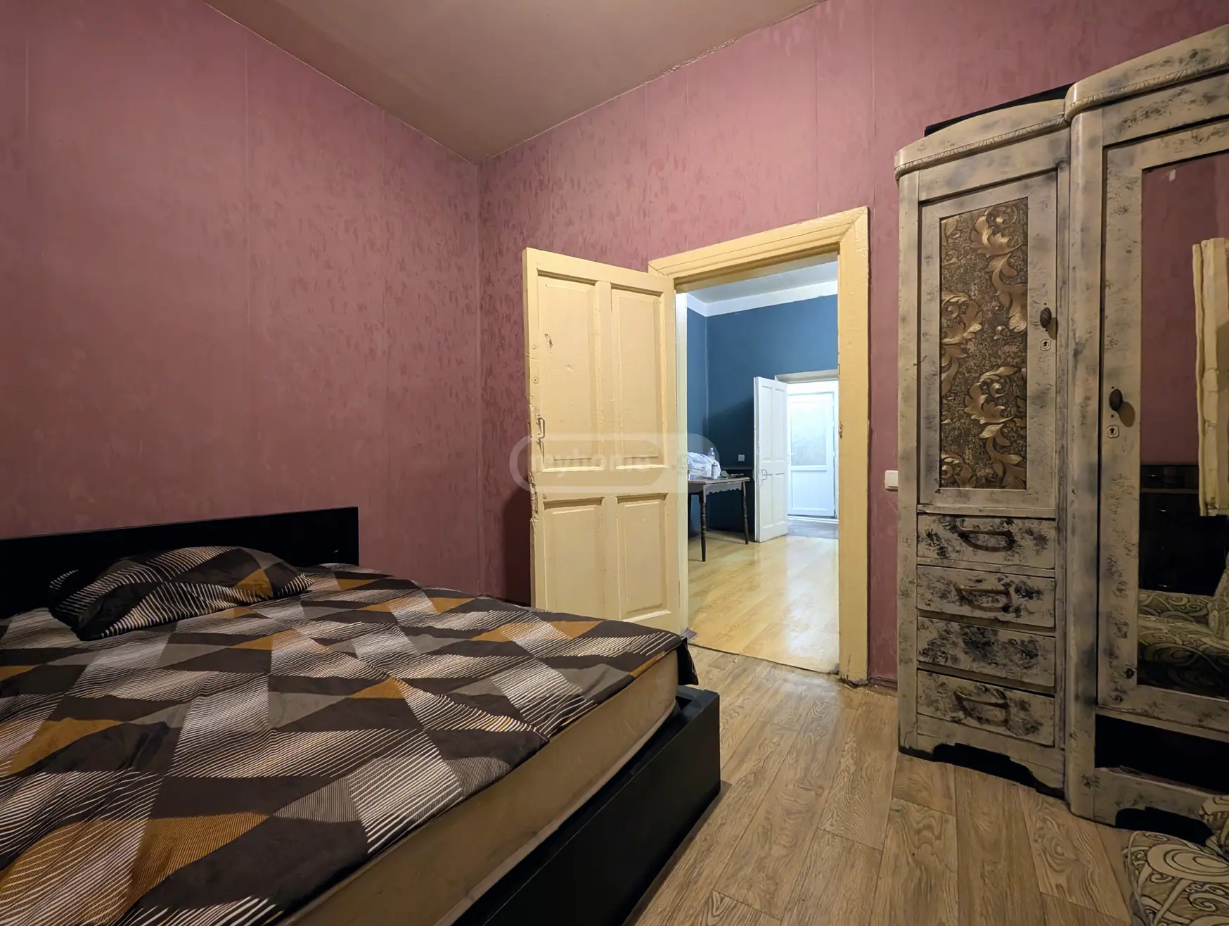 2 Room Apartment For Rent In Sanzona view 8