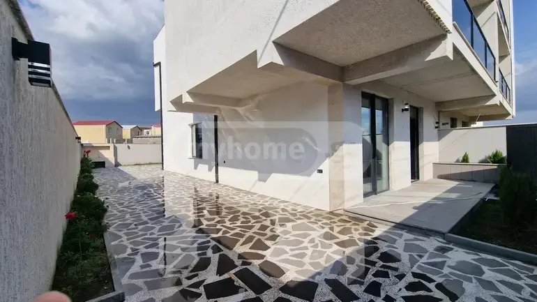 6 Room Private House Daily Rent In Didi Digomi view 5