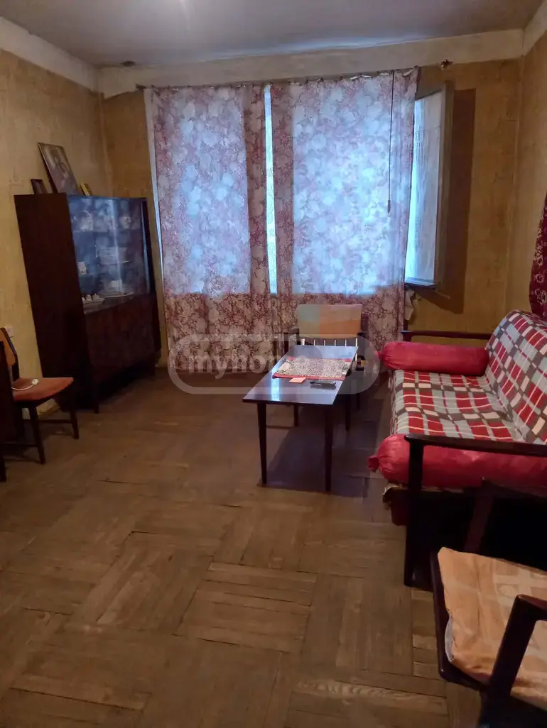 3 Room Apartment For Sale view 4