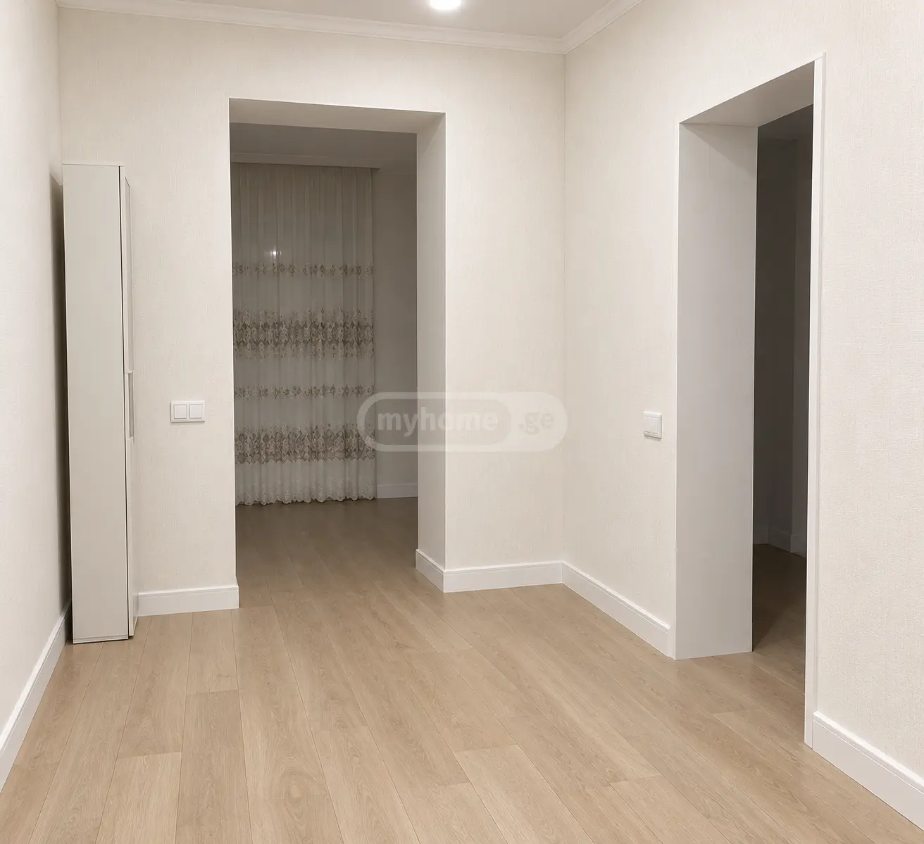 3 Room Apartment For Rent In Sololaki view 1