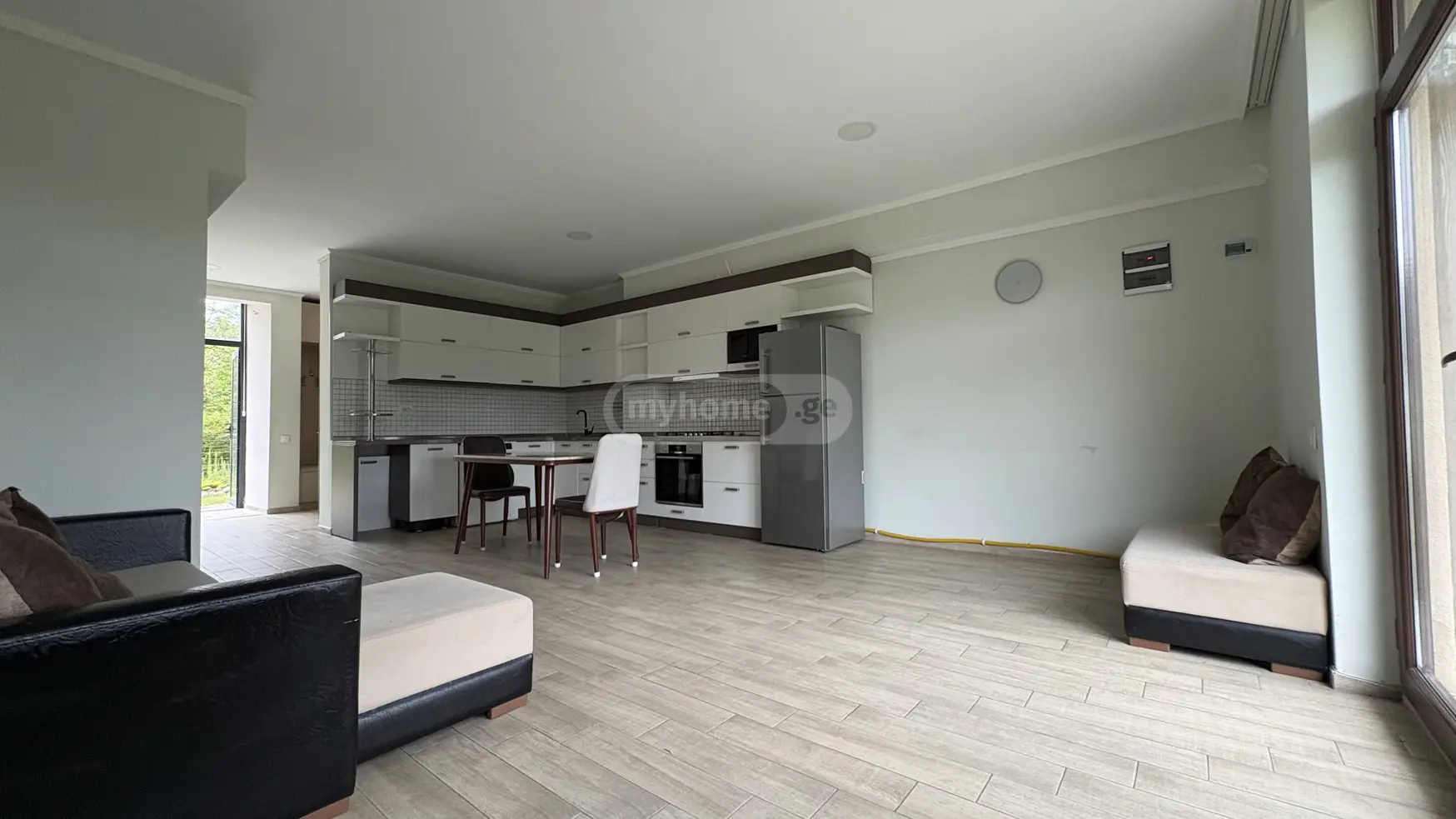 3 Room Private House For Sale view 12