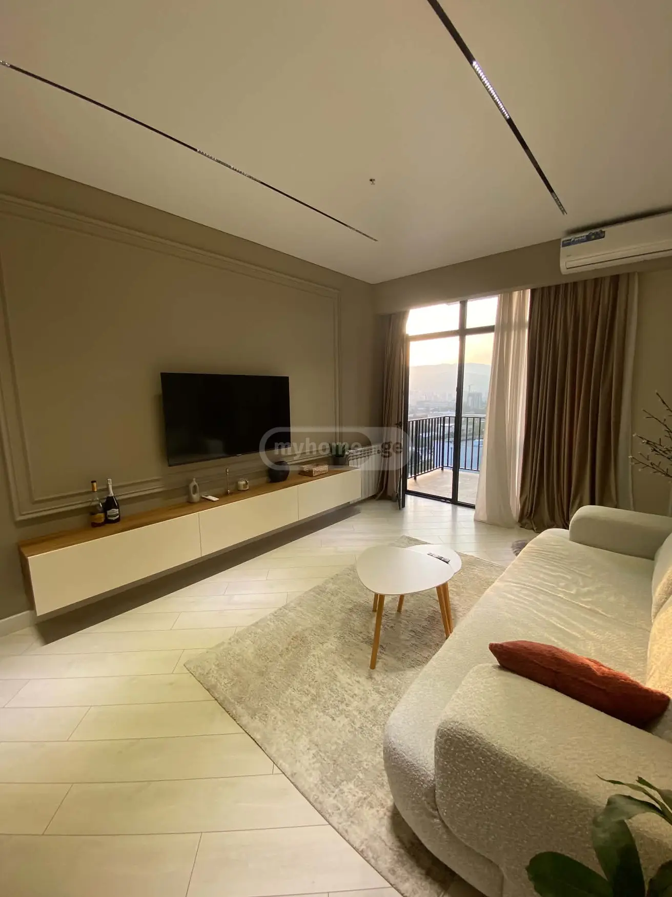 2 Room Apartment For Rent In Samgori view 5