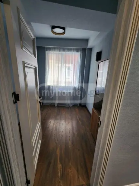 3 Room Apartment For Rent In Vera view 6