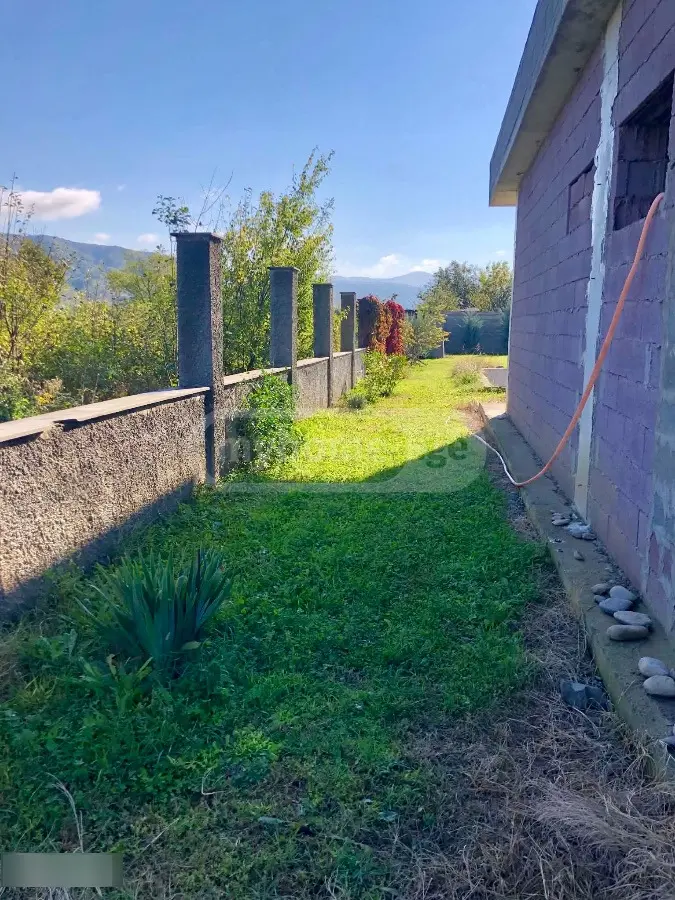 6 Room Private House For Sale view 14