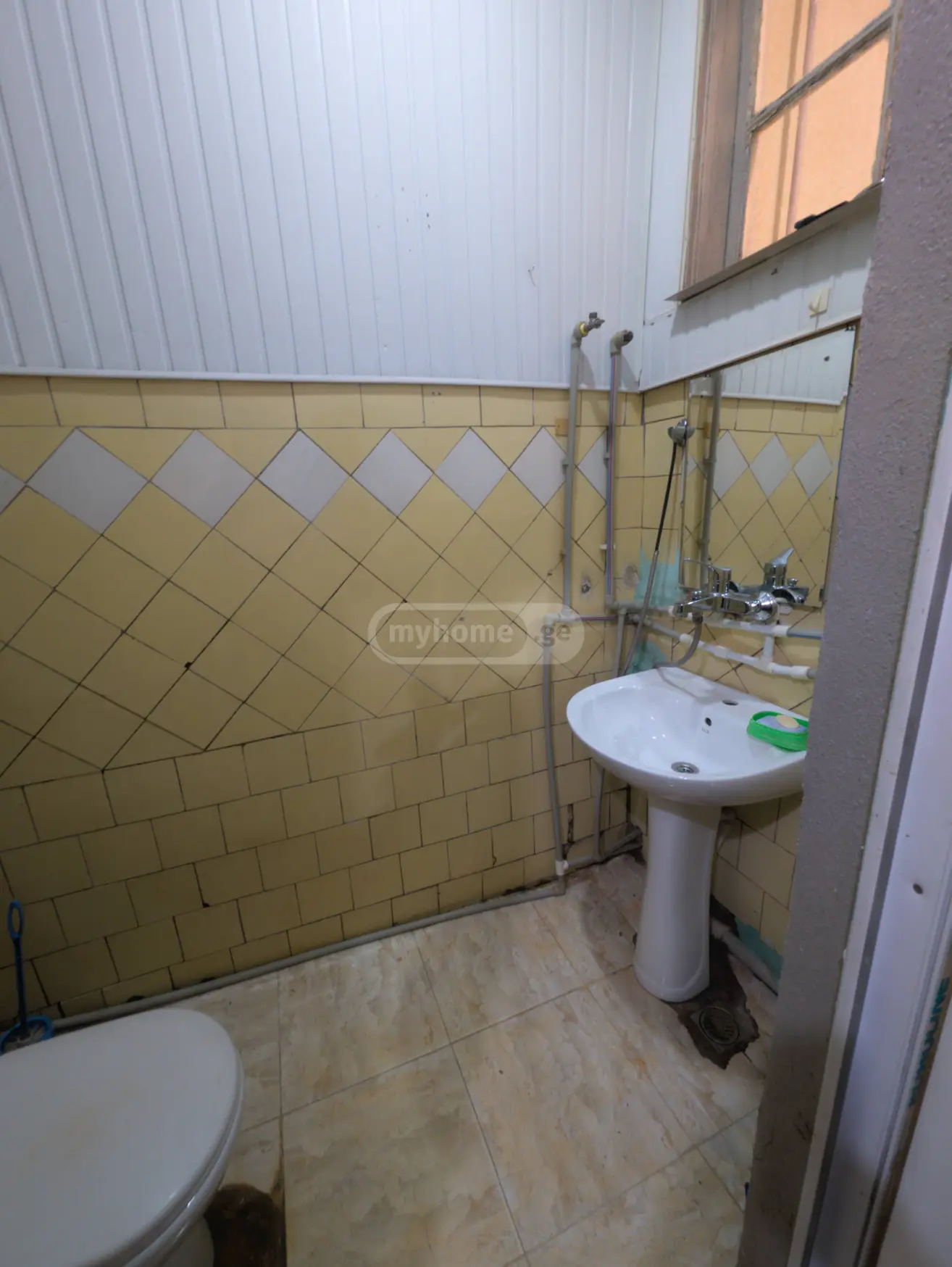 2 Room Apartment For Rent In Sanzona view 13