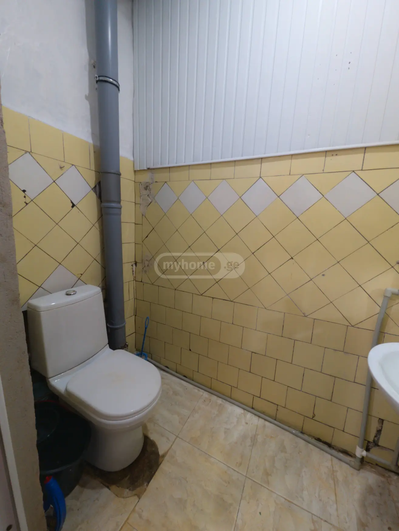 2 Room Apartment For Rent In Sanzona view 12