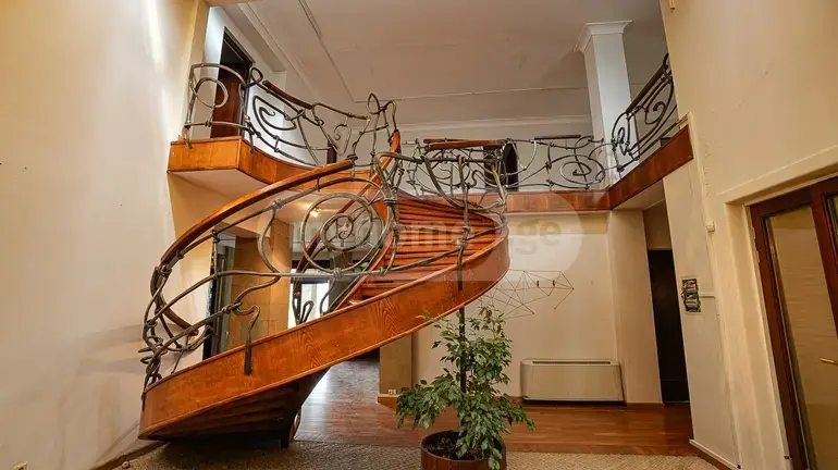 10+ Room Private House For Rent In Vake view 13