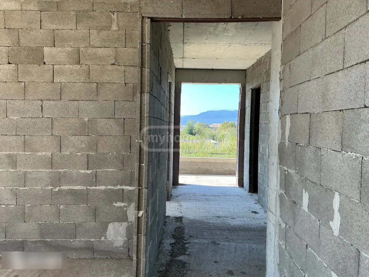 6 Room Private House For Sale view 11