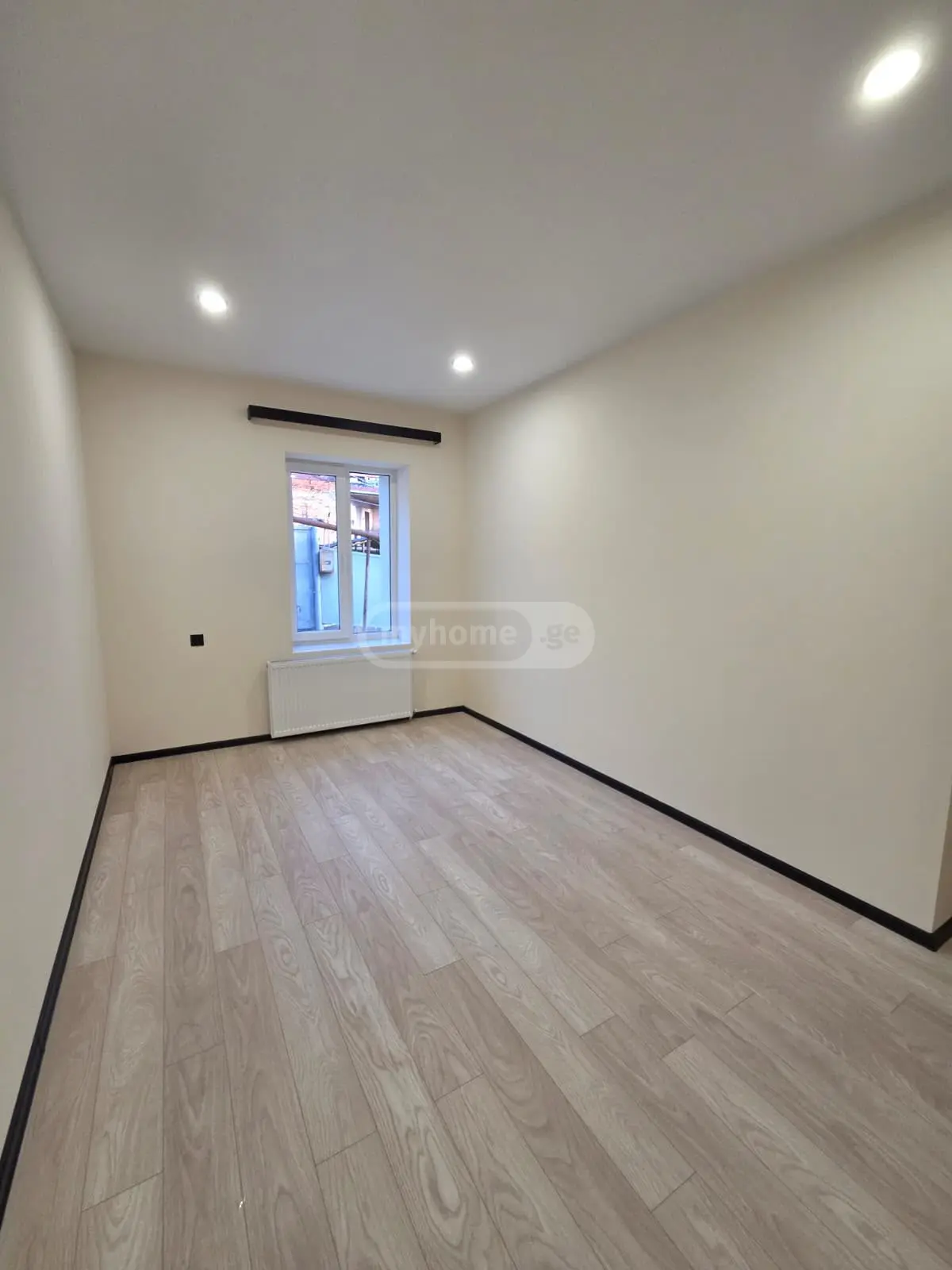 3 Room Apartment For Sale view 6