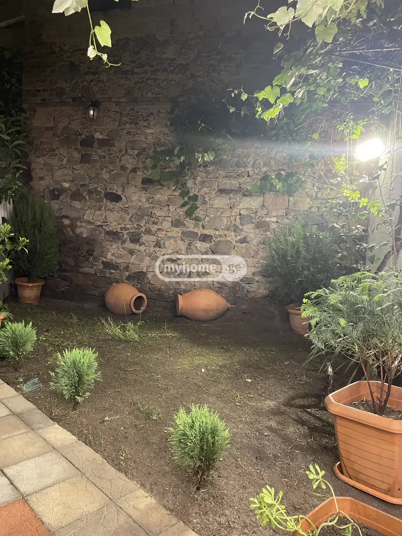 7 Room Private House For Rent In Avlabari view 2
