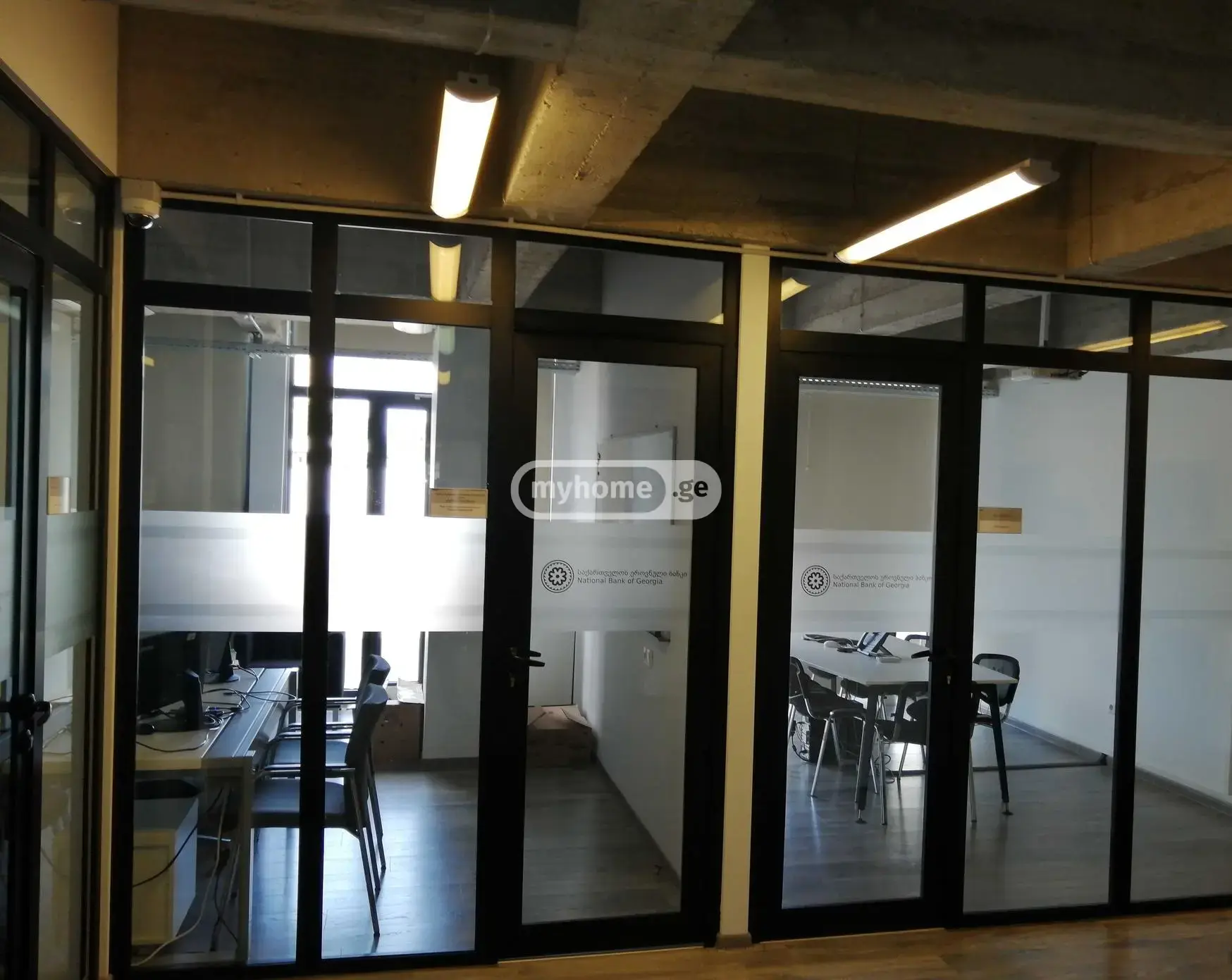 Office Commercial Area For Rent In Sololaki view 9