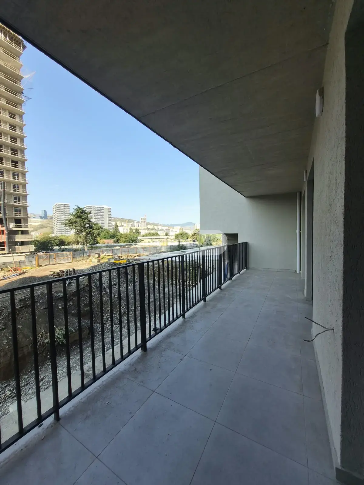 Продажа 3-комната Квартира view 13