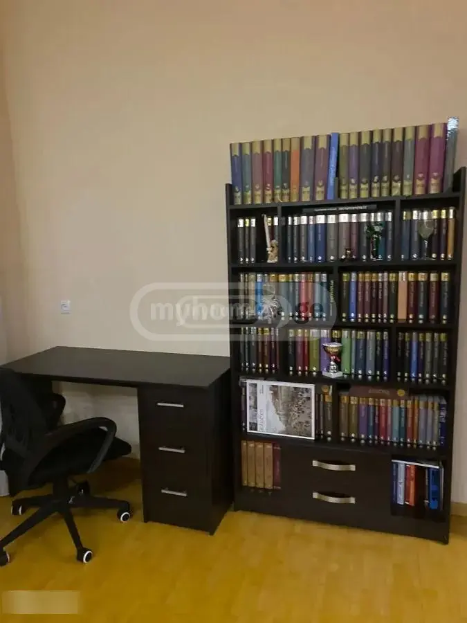 4 Room Apartment For Rent In Mtatsminda view 4