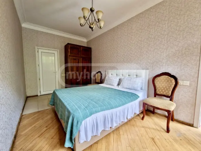 3 Room Apartment For Rent In Vera view 6