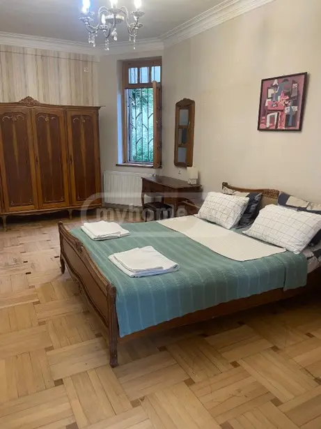 3 Room Apartment For Rent In Vera view 4