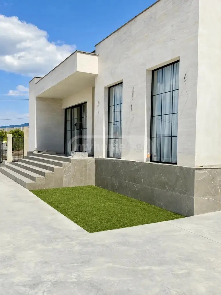 5 Room Private House For Rent In Saguramo, In Mtskheta Municipality view 4