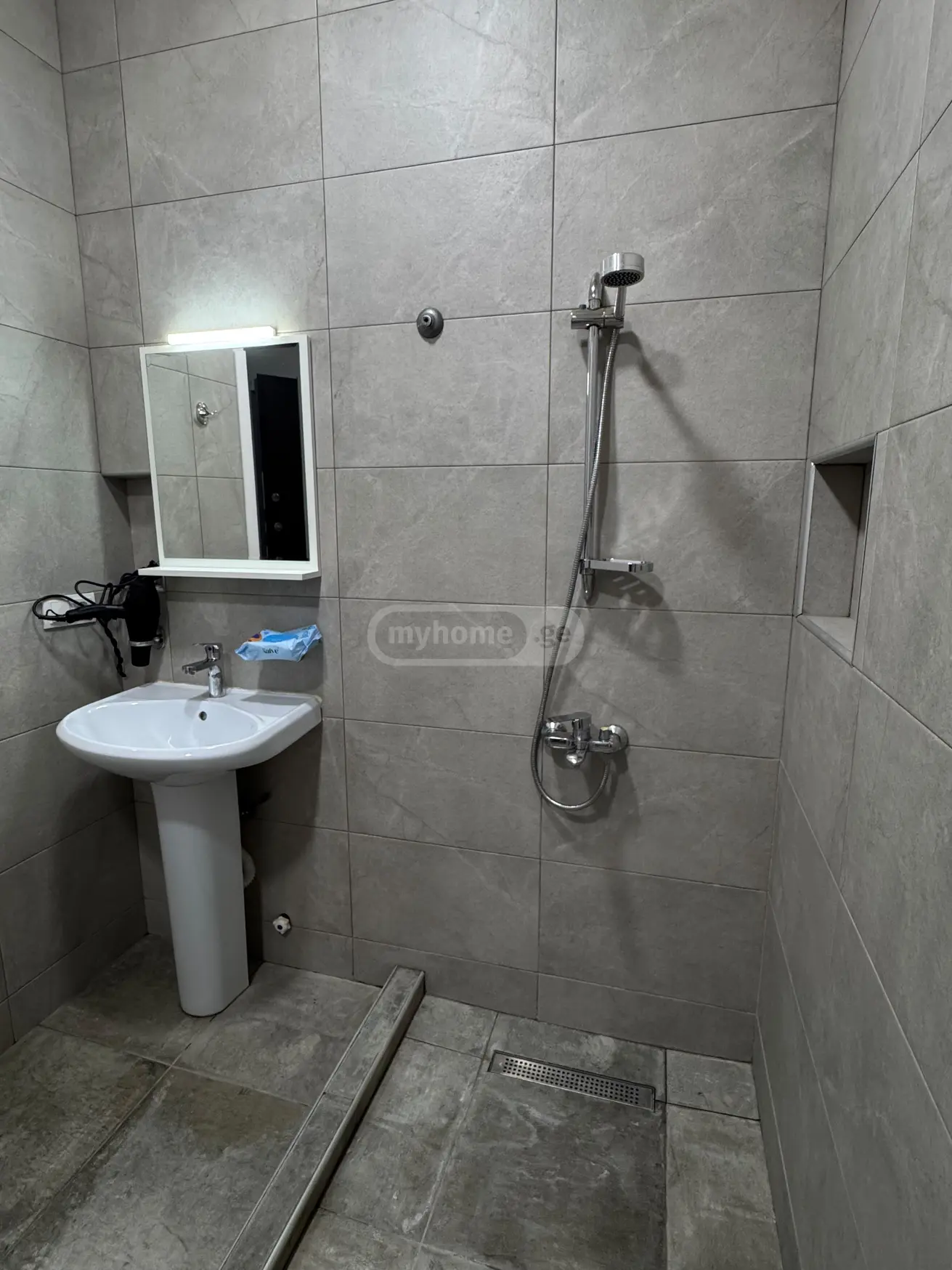 2 Room Apartment Daily Rent In Mukhiani view 7