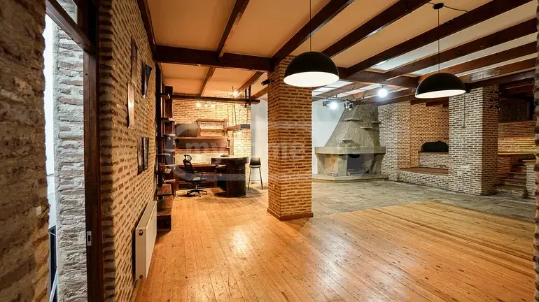 10+ Room Private House For Rent In Vake view 8