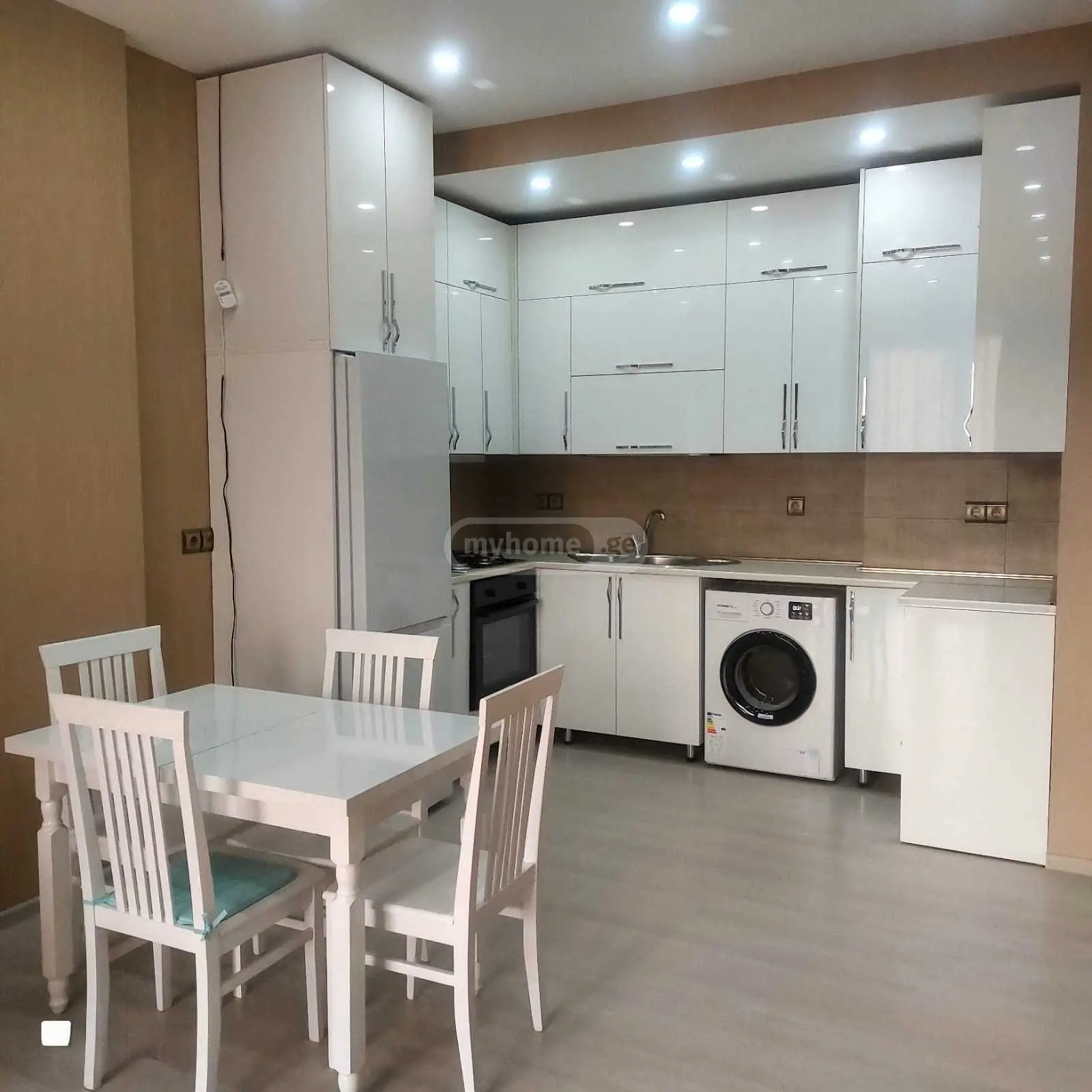 2 Room Apartment For Rent In Sololaki view 5