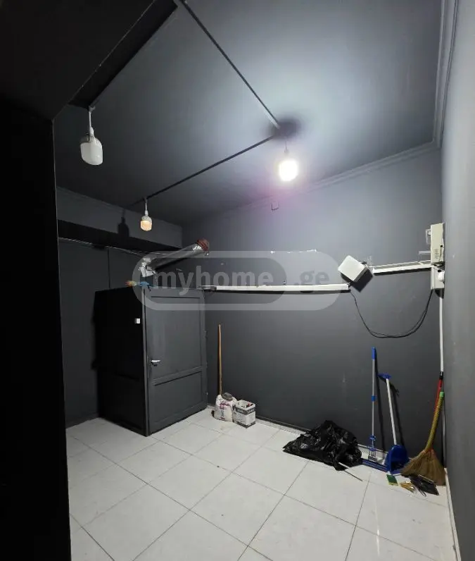Universal Commercial Area For Rent In Gldani view 5