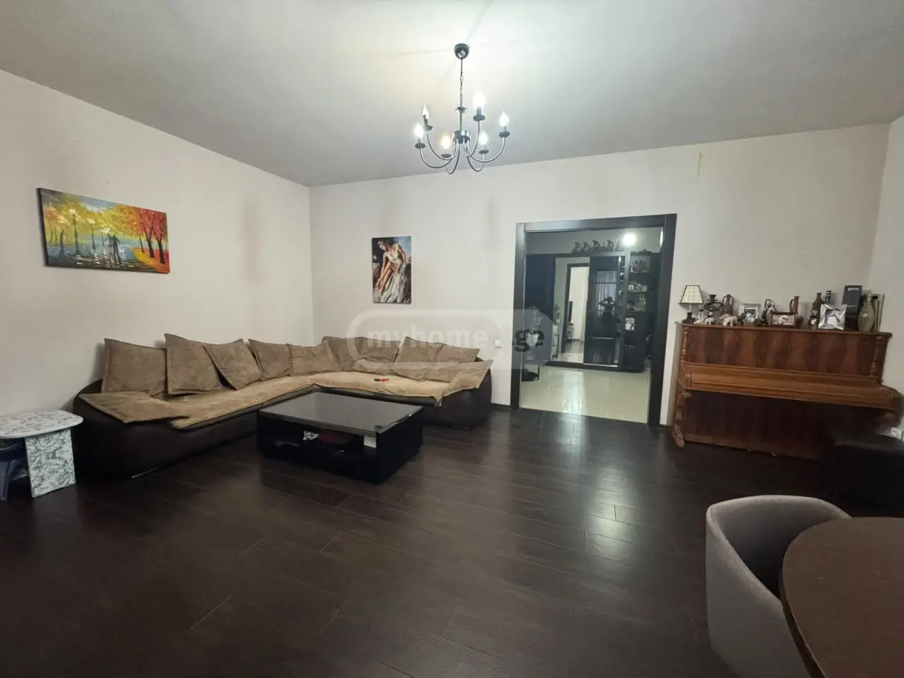 3 Room Apartment For Rent In Vera view 4