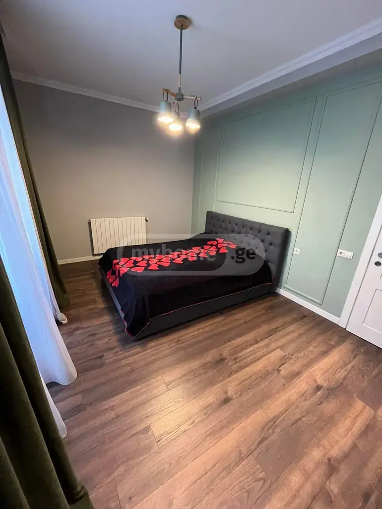 7 Room Private House For Sale view 8