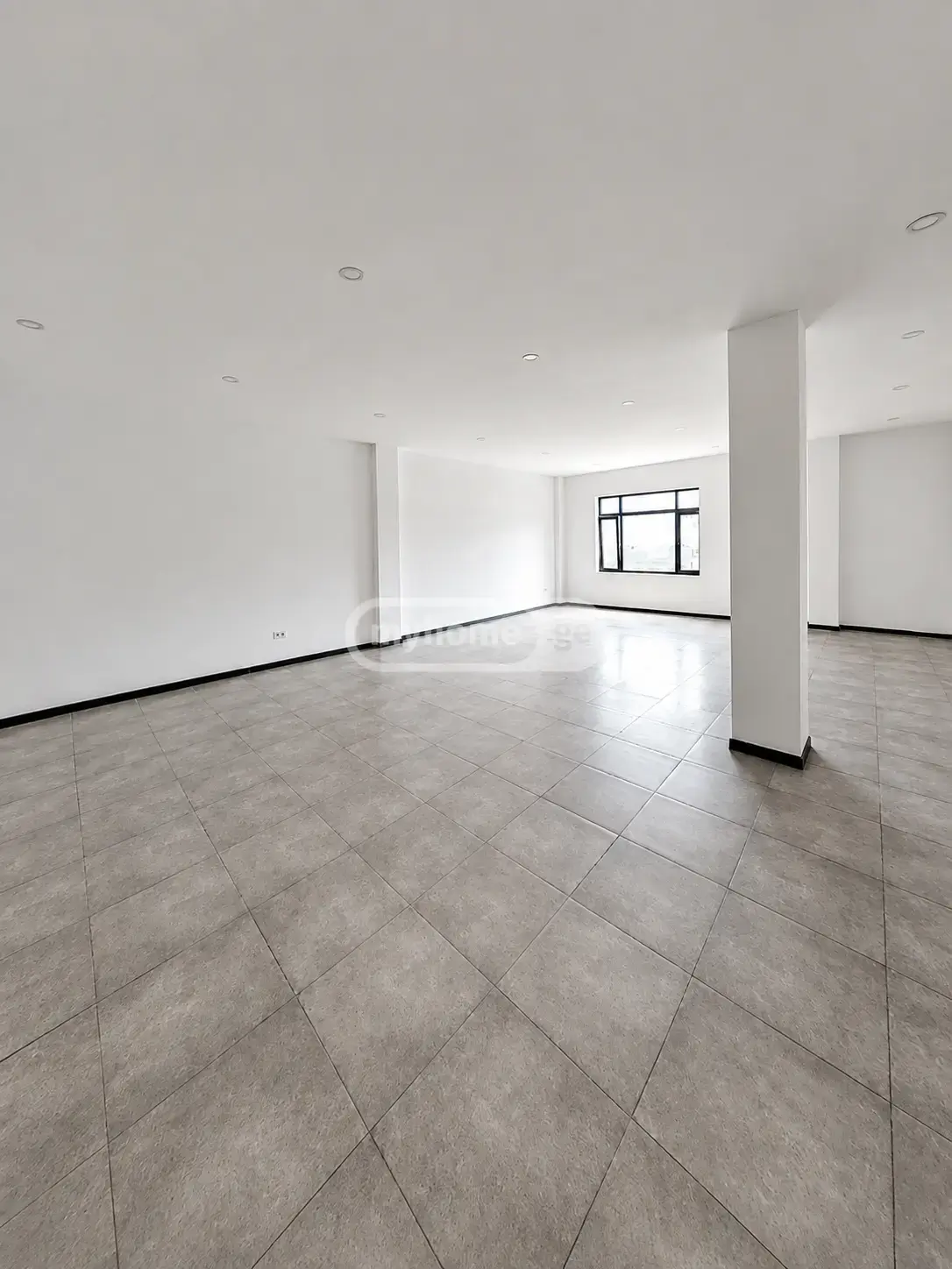 Office Commercial Area For Rent In Didube view 3