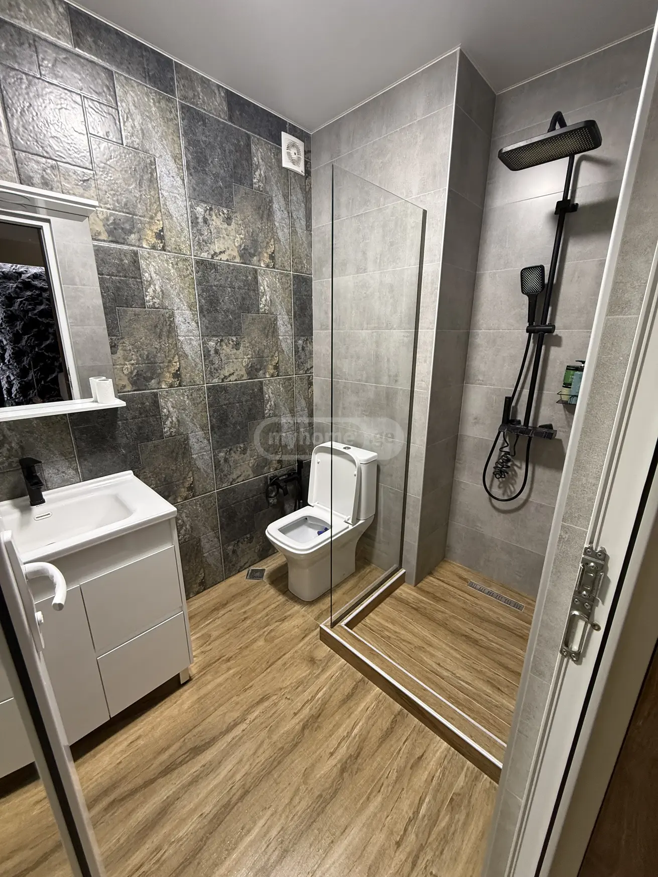 4 Room Apartment For Sale view 3