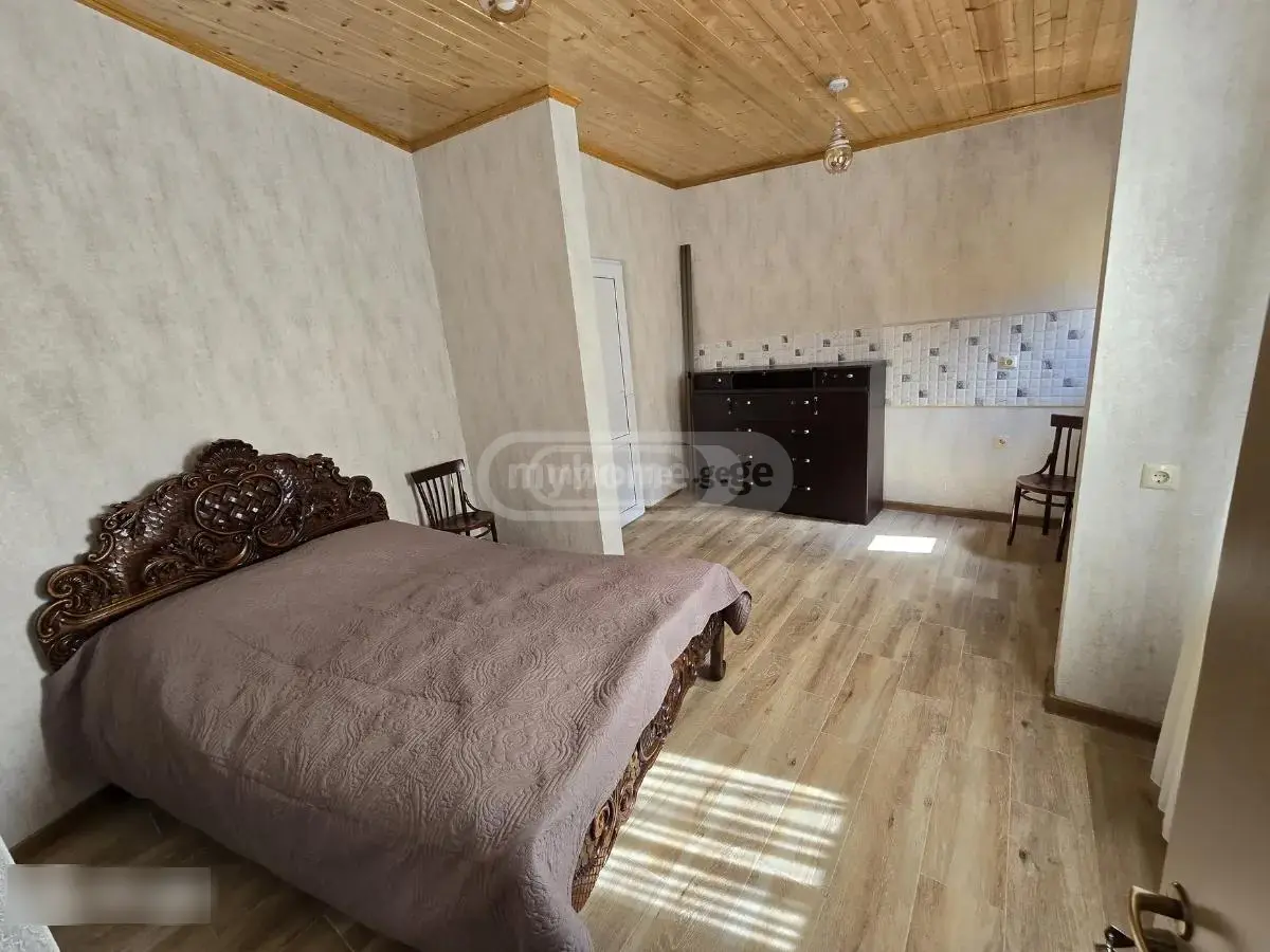 4 Room Private House For Rent In Isani view 7