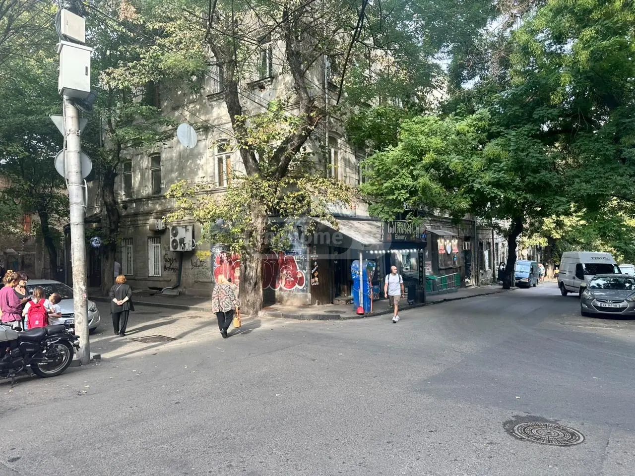 Universal Commercial Area For Sale In Sololaki view 1
