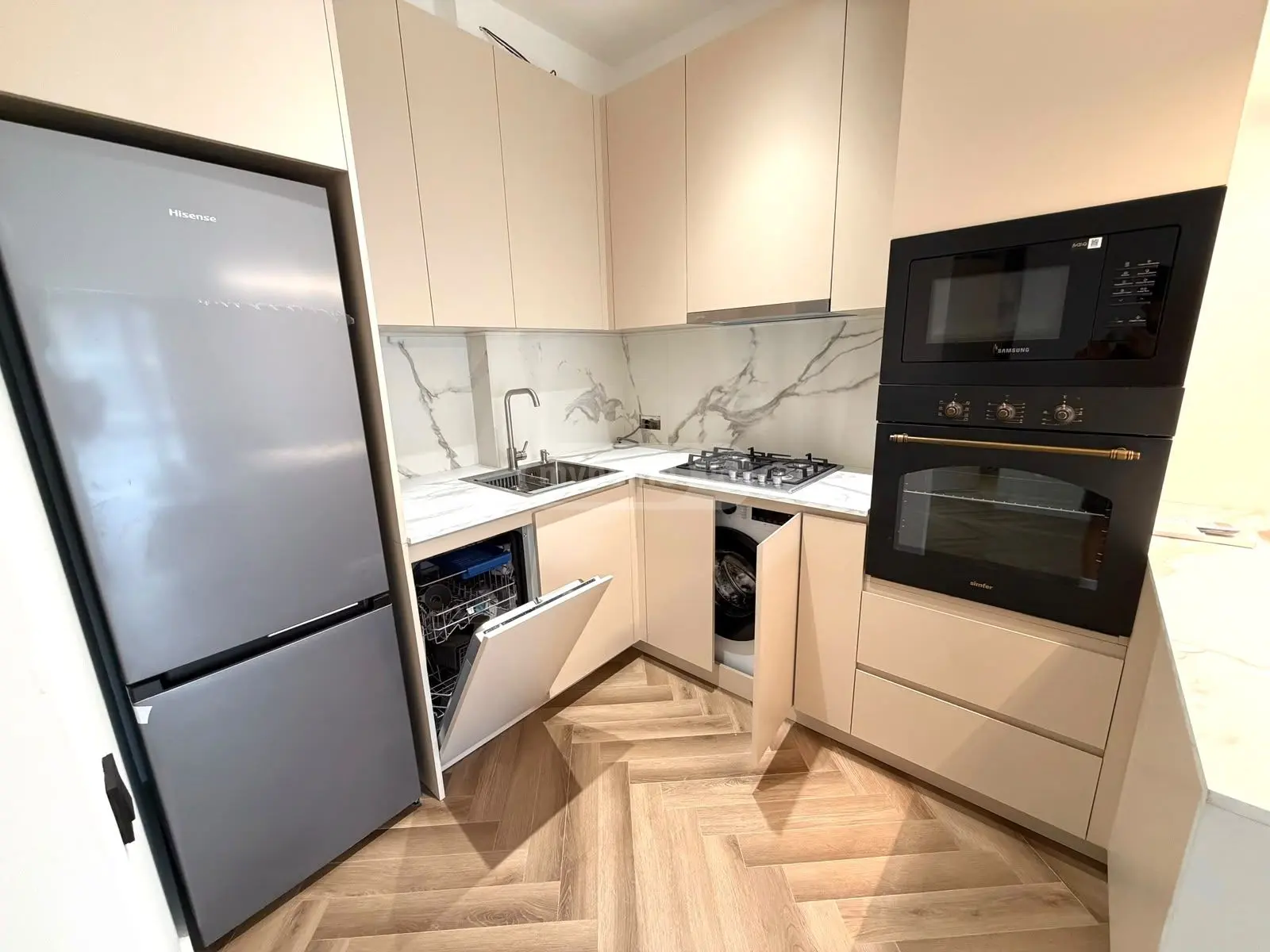 2 Room Apartment For Sale view 3
