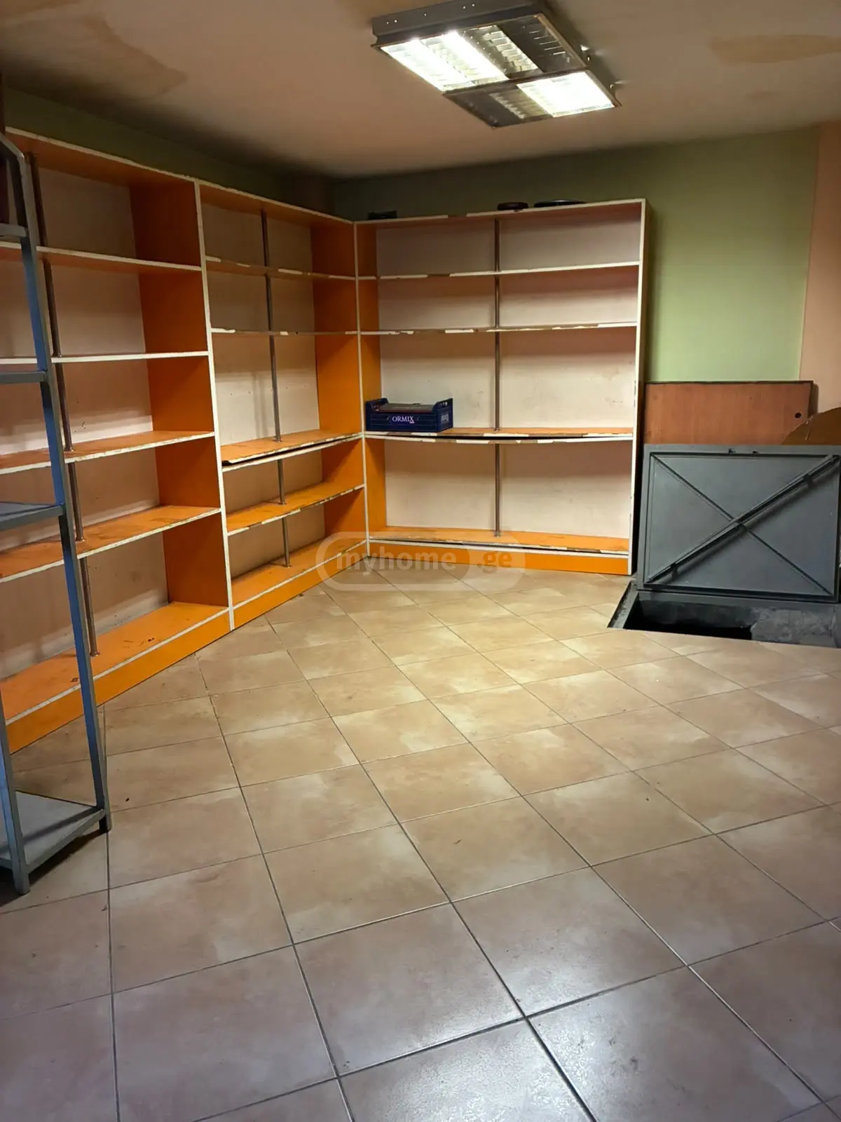 Universal Commercial Area For Rent In Didube view 4