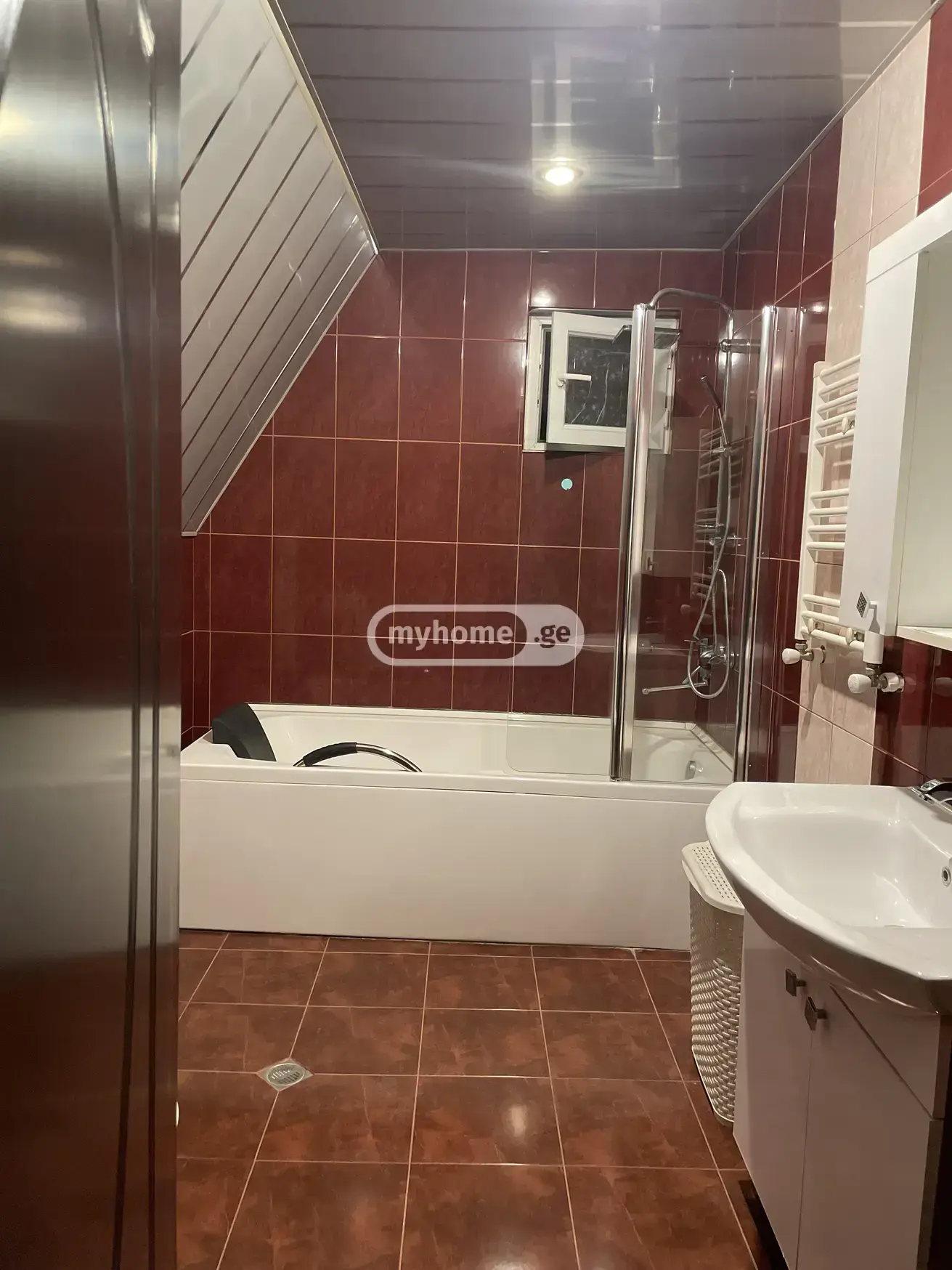 7 Room Private House For Rent In Avlabari view 5