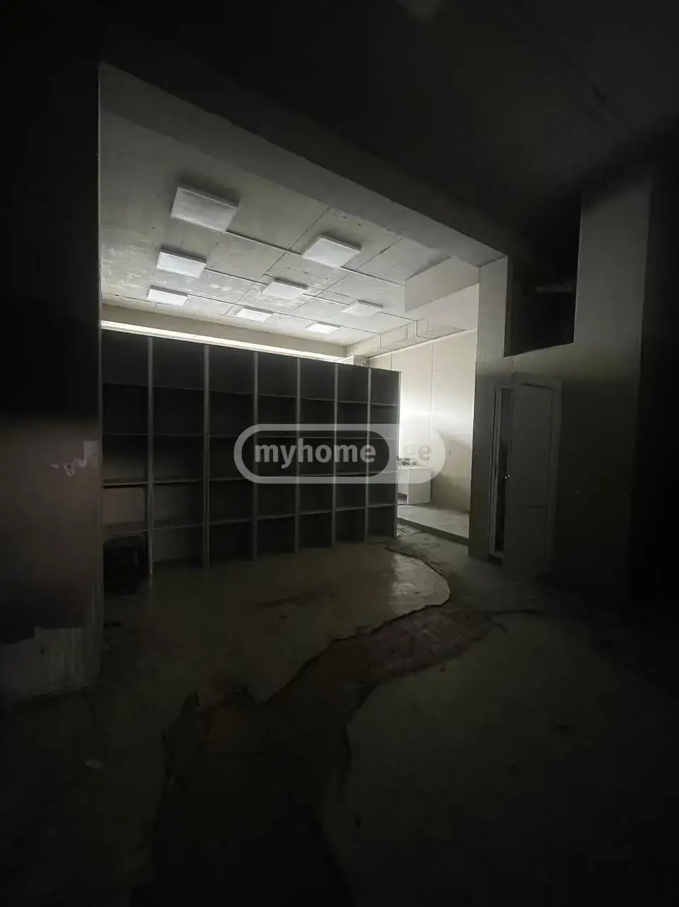 Office Commercial Area For Rent In Isani view 10